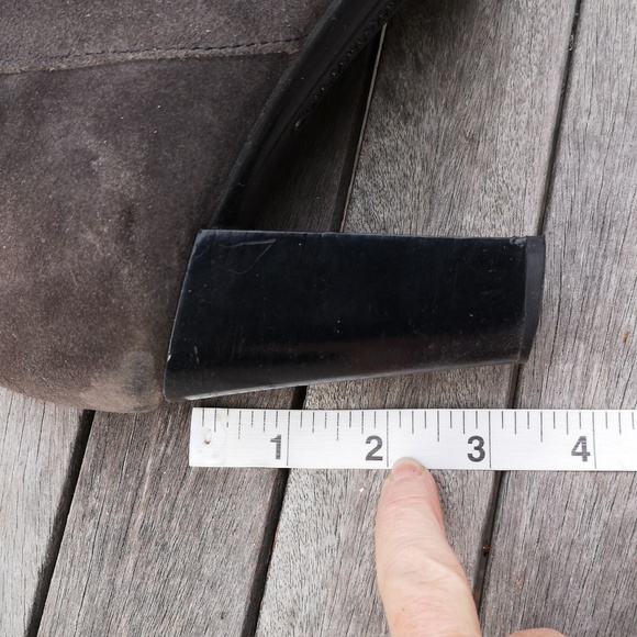 La Canadienne tall suede boots - Picture 11 of 16